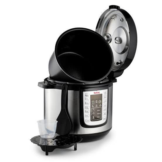 Tefal One Pot  Pressure Cooker CY505EE0