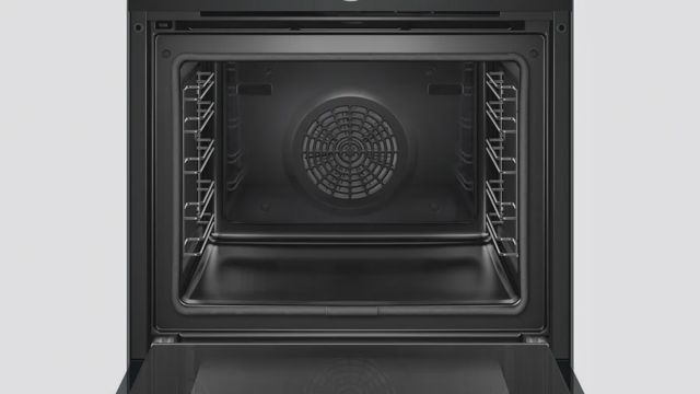 Bosch four encastrable Série 8 pyrolyse HBG675BB1