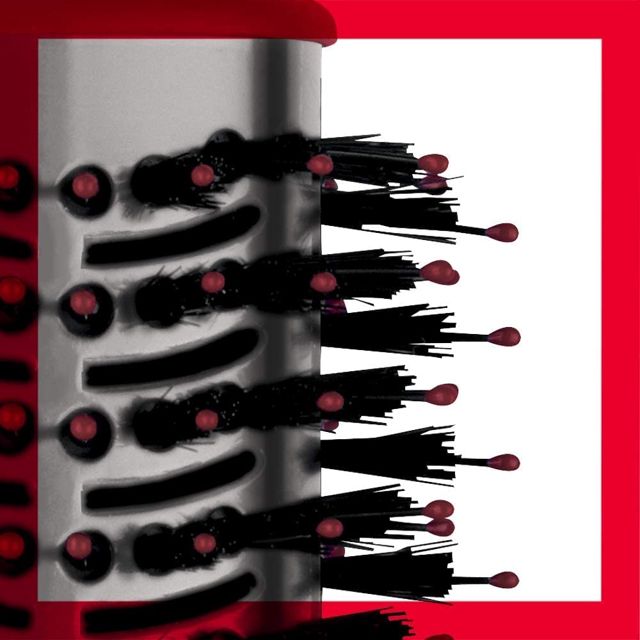 Revlon brosse  Salon Hair Titanium RVDR5279UKE1