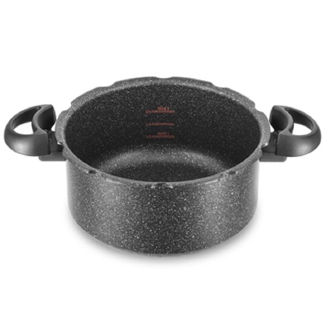 seb ClipsoMinut  Ultra Resist  cocotte 5l P4605138