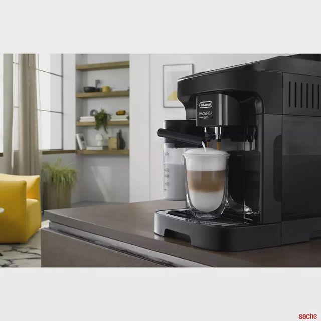 Delonghi machine a café cafétiere magnifica evo ECAM290.51.B