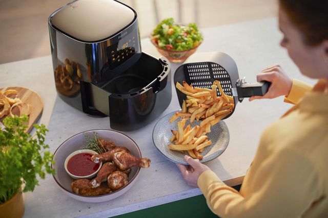 Philips airfryer friteuse digital serie 3000 4.1L  HD9252/91