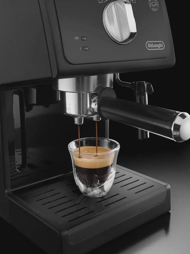 DeLonghi machine à cafe cafétière a dosette  ECP 31.21