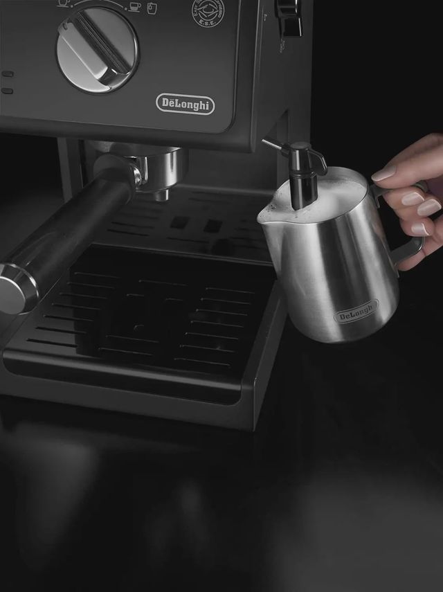 DeLonghi machine à cafe cafétière a dosette  ECP 31.21