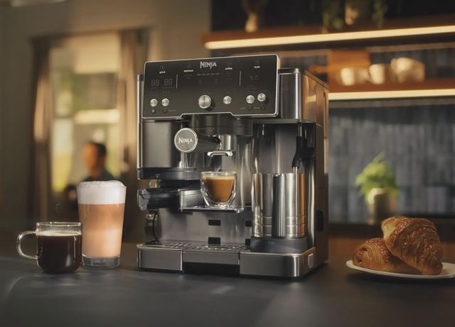 Ninja machine à café luxe essential cafetière broyeur ES501