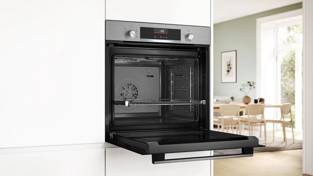 Bosch four encastrable serie 6 fonction AirFry  BG536ES4